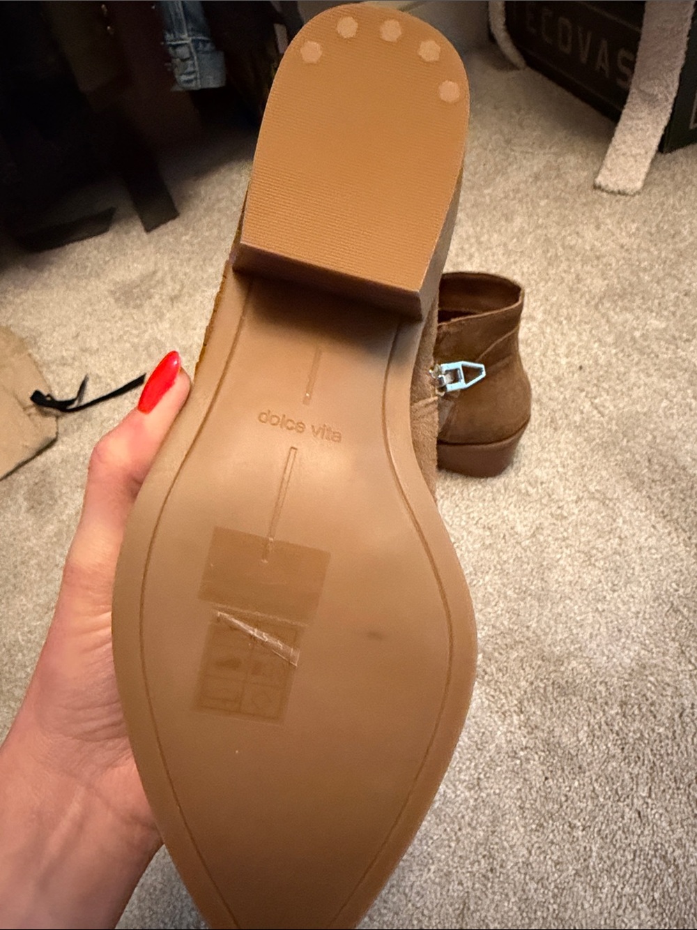 Dolce Vita Chelsea Boots - Picture 2 of 4